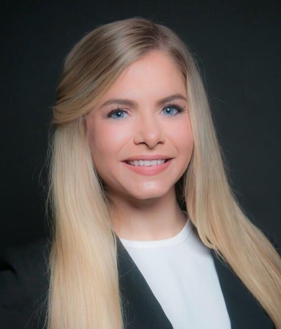 Gabrielle Pineo Image